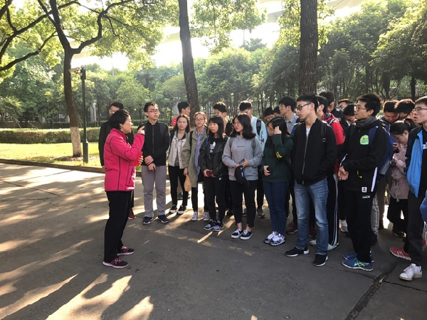 英国上市公司365
