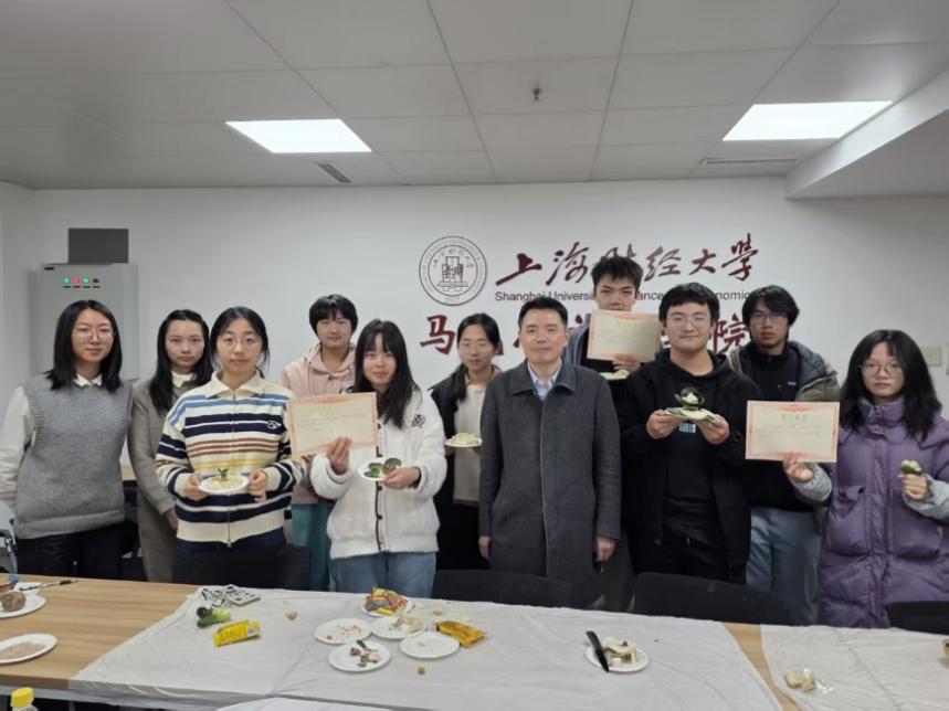 英国上市公司365
